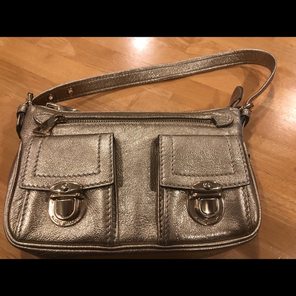 Marc Jacobs Handbag - Price Drop! 🎢 - Picture 5 of 5